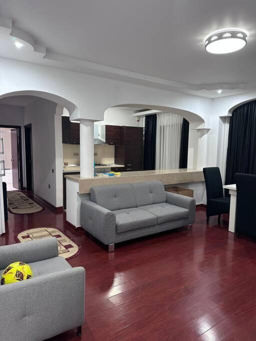 Apartment Complex Bucharest